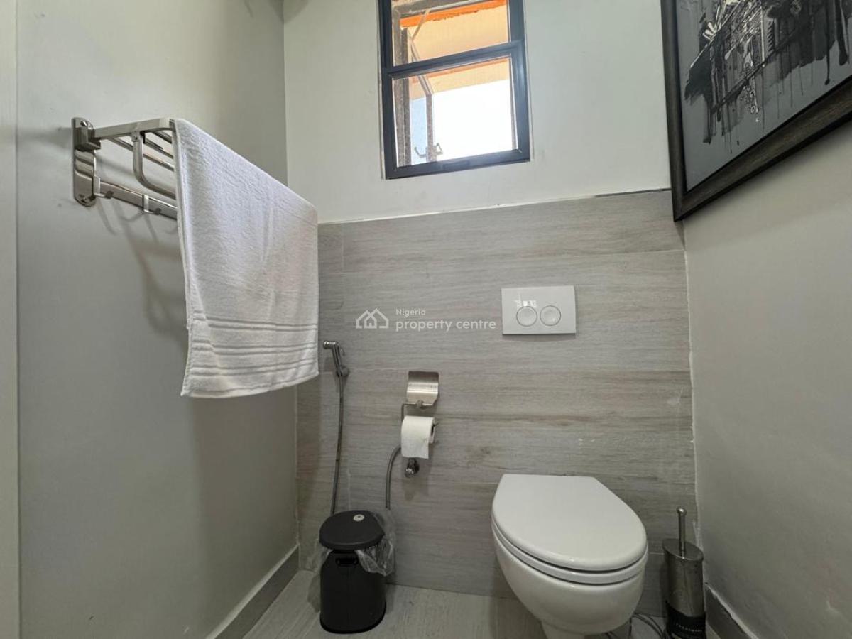 Lovely 2 Bedroom Apartment with Snooker, Table Tennis, and Ps4, Lekki Phase 1, Lekki, Lagos, Flat / Apartment Short Let