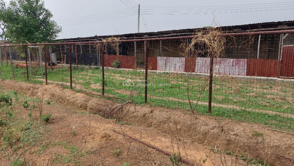 Well Equipped and Functional Modern Farm on 23.15 Hectares, Along Bwari Jere Road, Before Scc Junction, Kagarko, Kaduna, Tank Farm for Sale