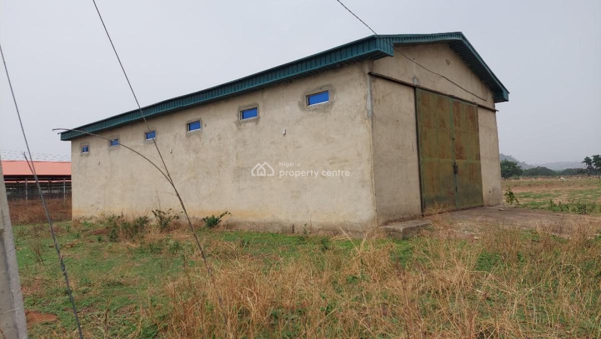 Well Equipped and Functional Modern Farm on 23.15 Hectares, Along Bwari Jere Road, Before Scc Junction, Kagarko, Kaduna, Tank Farm for Sale