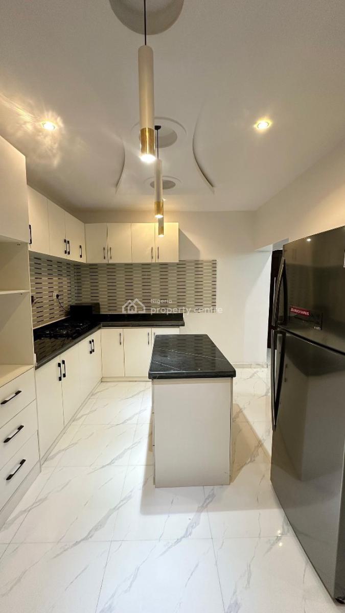 Luxury 3 Bedroom Apartment, Lekki Phase 1, Lekki, Lagos, Flat / Apartment Short Let