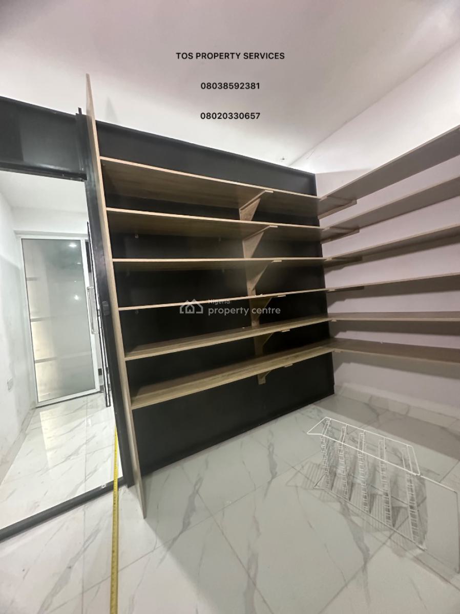 Demarcated Commercial / Office Space on Ground Floor, Lekki Phase 1, Lekki, Lagos, Office Space for Rent