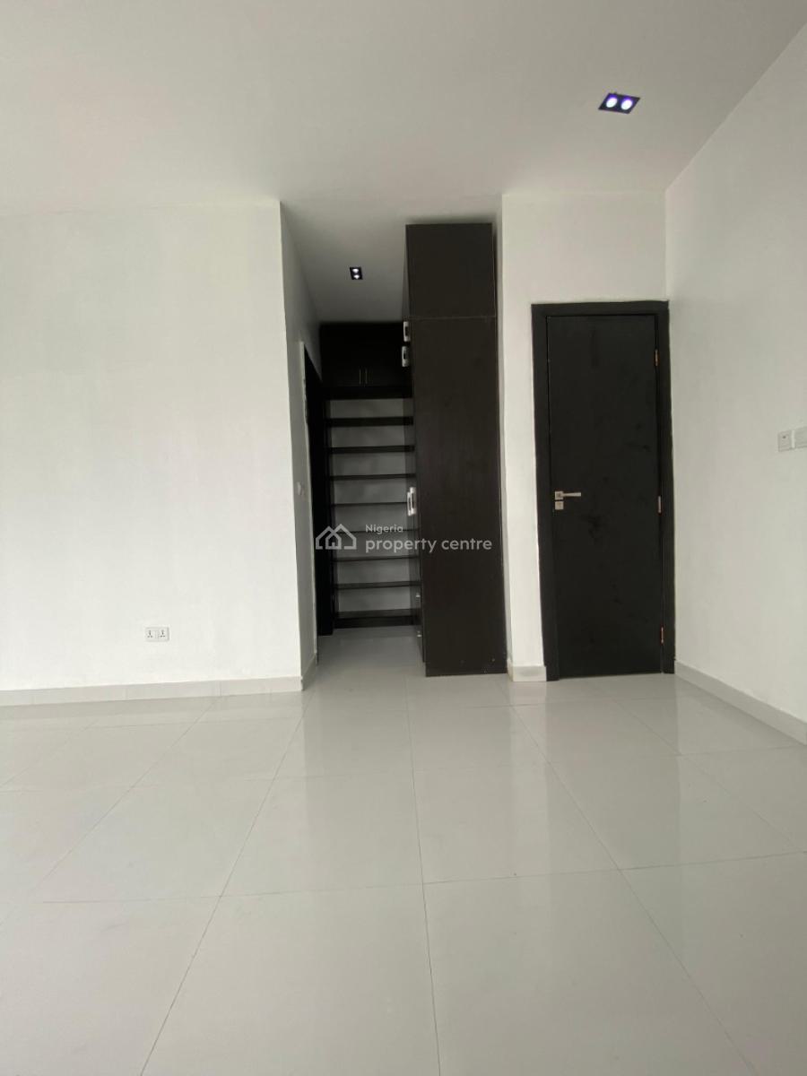 Luxurious 4 Bedroom Semi-detached Duplex with Bq, Ikota, Lekki Phase 2, Lekki, Lagos, Semi-detached Duplex for Sale