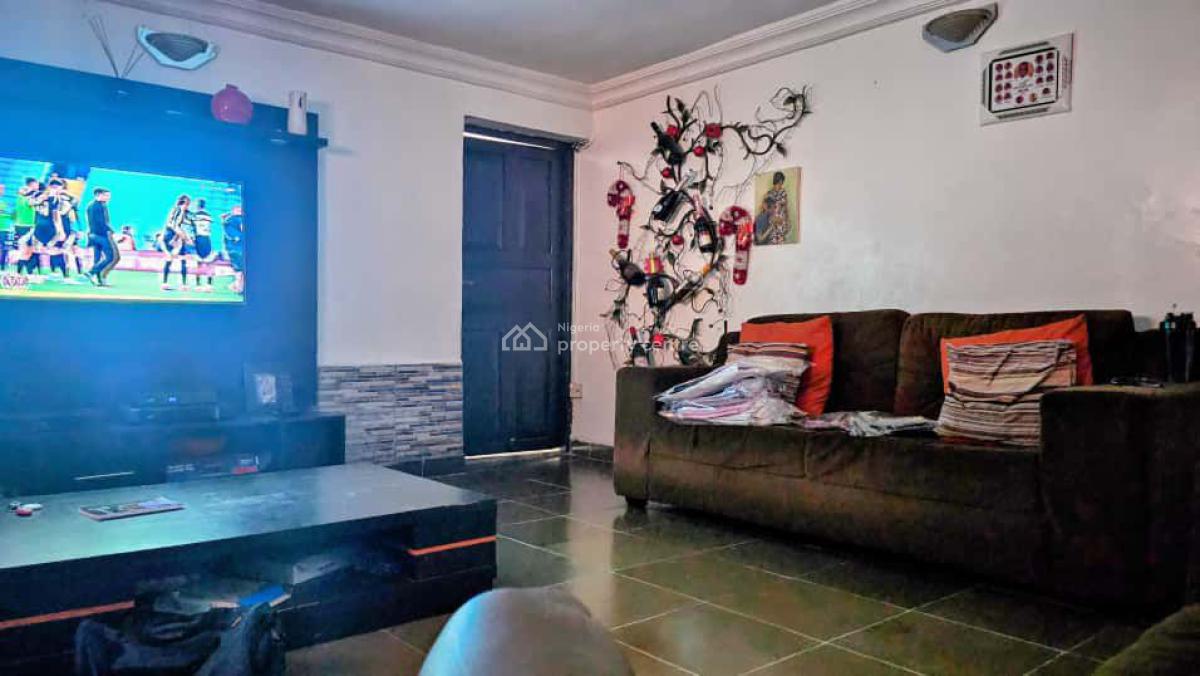 3bedroom Ground Flat with 2t2b All Tilled with Kitchen Cab, Close to Maga Mart Supermarket, Soluyi, Gbagada, Lagos, Flat / Apartment for Rent