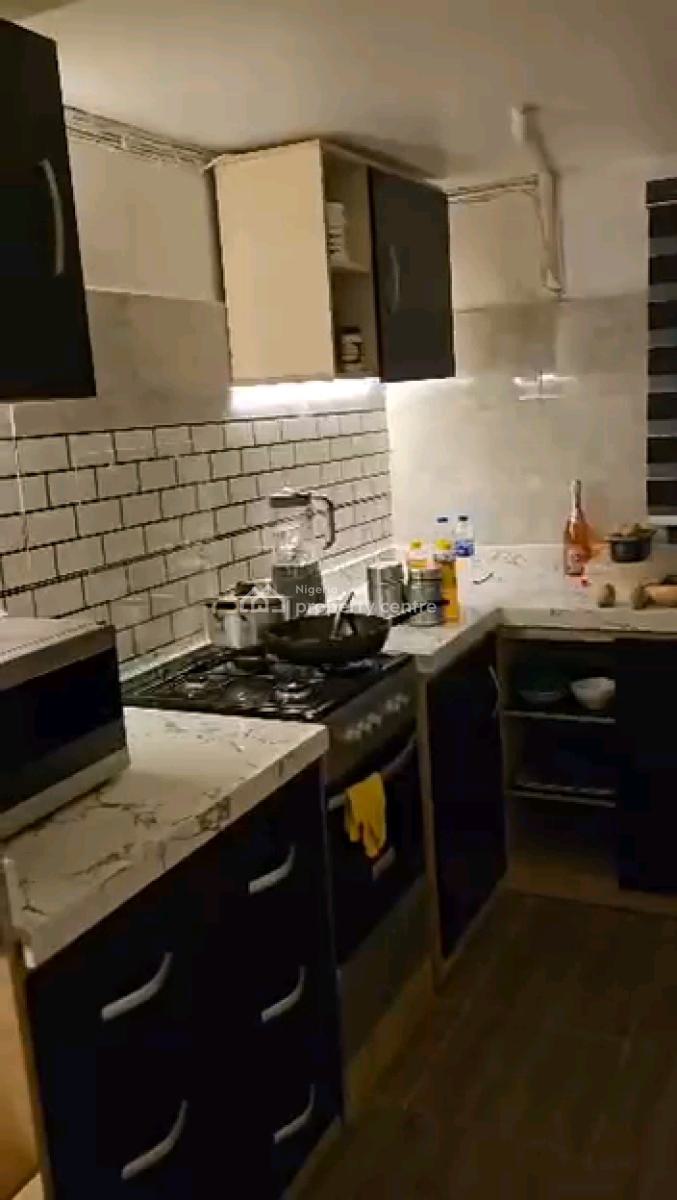 3bedroom Ground Flat with 2t2b All Tilled with Kitchen Cab, Close to Maga Mart Supermarket, Soluyi, Gbagada, Lagos, Flat / Apartment for Rent