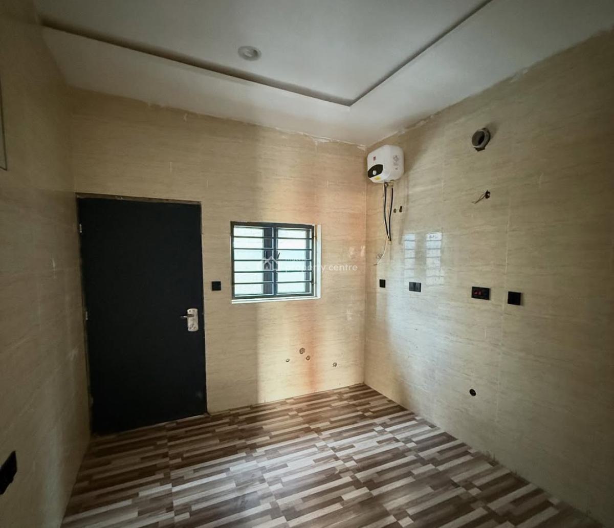 4 Bedrooms Semi Detached Duplex, Dantata Estate, Fo1 Layout, Kubwa, Abuja, Semi-detached Duplex for Sale