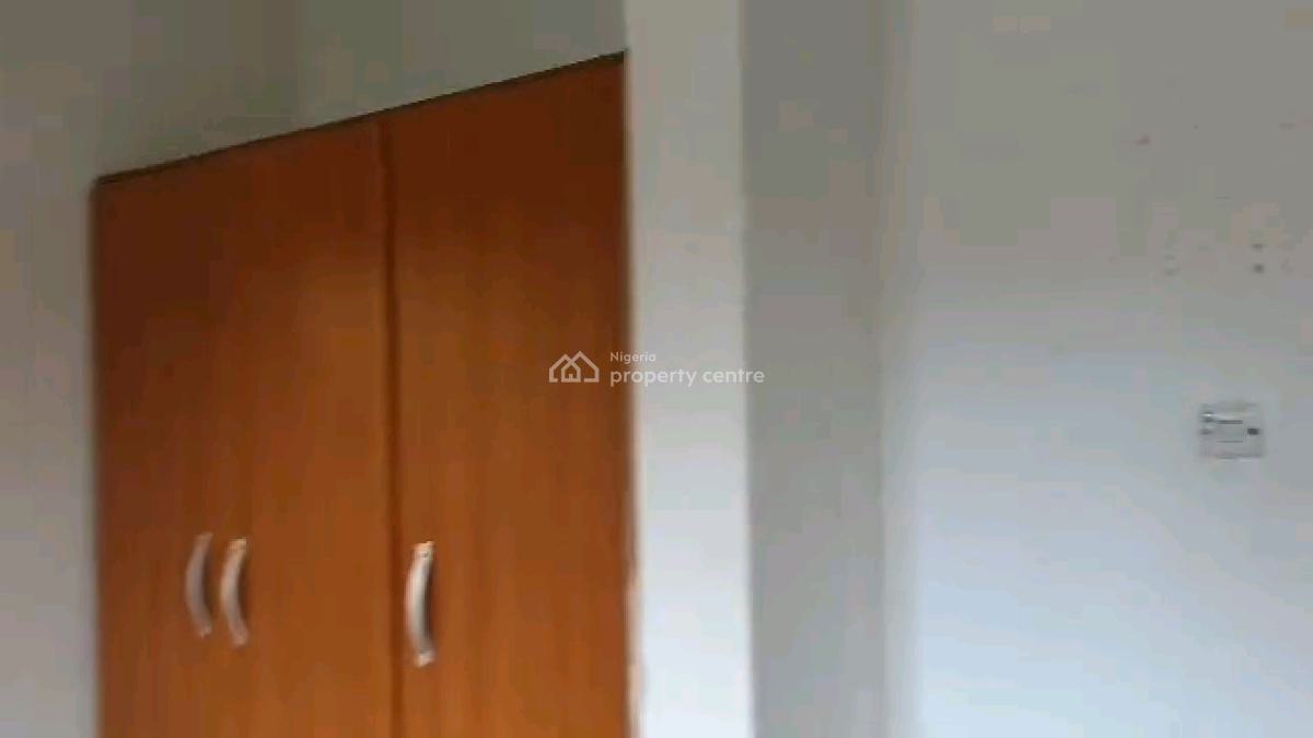 Sharp 3bedroom Flat, Akeem Shopeju Close, Obawole, Ogba, Ikeja, Lagos, Flat / Apartment for Rent