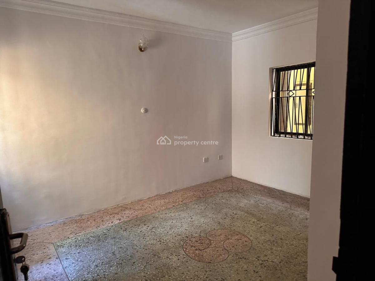 a Newly Renovated 5-bedroom Detached Duplex with a 2-room B.q, Gra, Ogudu, Lagos, Detached Duplex for Rent