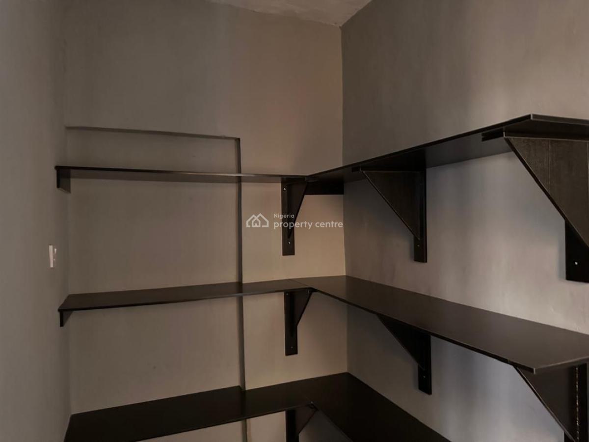 a Newly Renovated 5-bedroom Detached Duplex with a 2-room B.q, Gra, Ogudu, Lagos, Detached Duplex for Rent