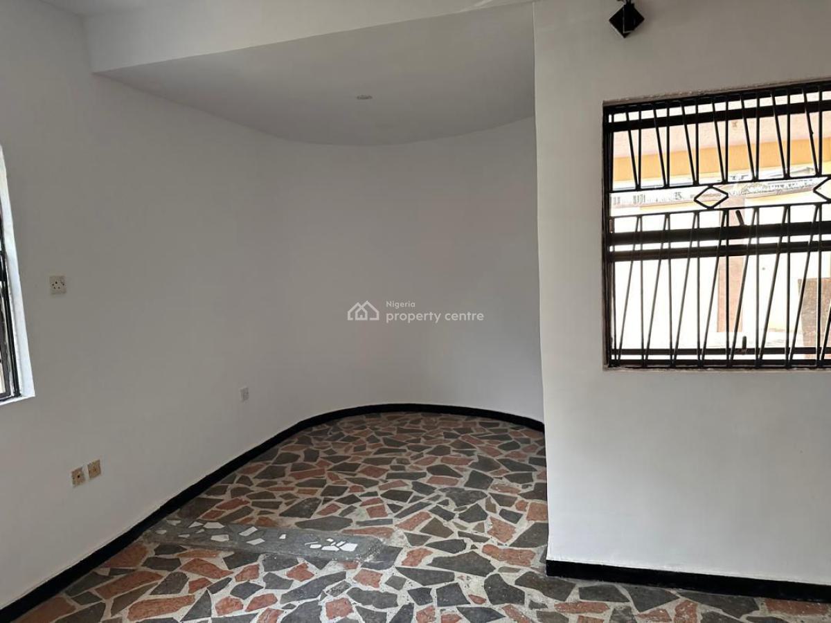 a Newly Renovated 5-bedroom Detached Duplex with a 2-room B.q, Gra, Ogudu, Lagos, Detached Duplex for Rent