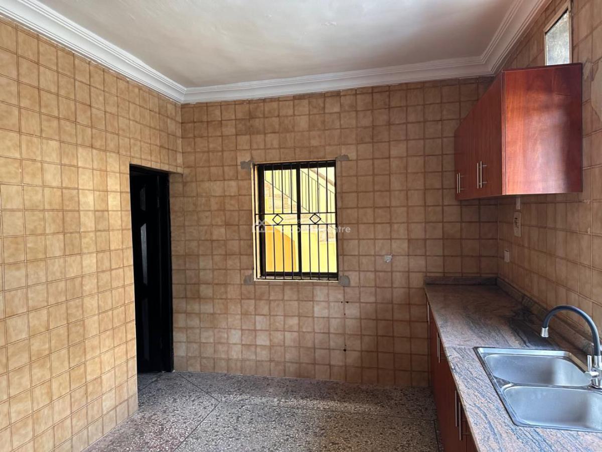a Newly Renovated 5-bedroom Detached Duplex with a 2-room B.q, Gra, Ogudu, Lagos, Detached Duplex for Rent