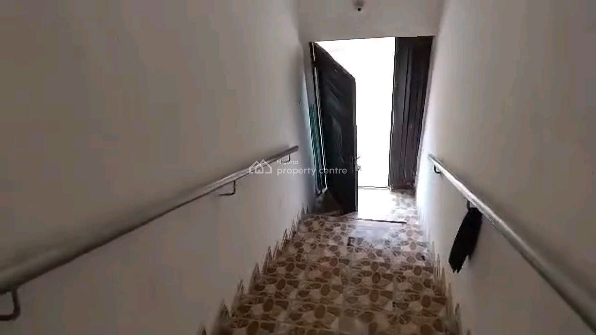 Sharp 3 Bedroom Flat, Akeem Shopeju Close, Obawole, Ogba, Ikeja, Lagos, Flat / Apartment for Rent