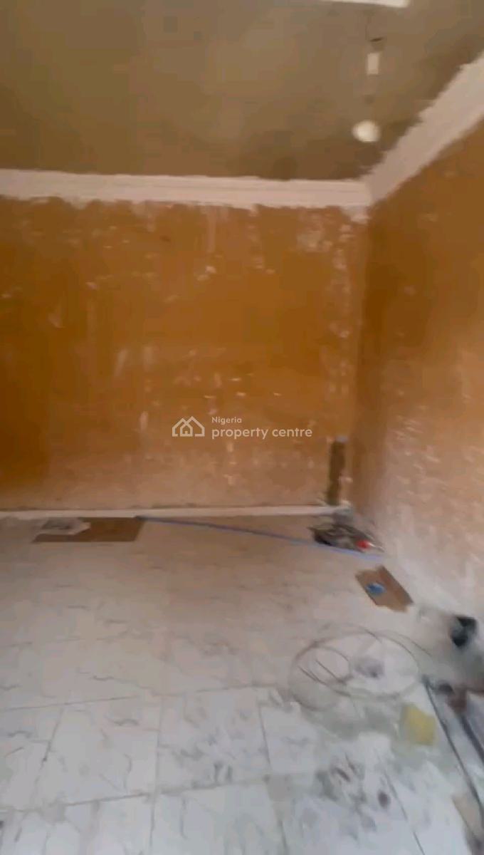 Super Spacious Roomsef, Shomolu, Lagos, Self Contain (single Rooms) for Rent