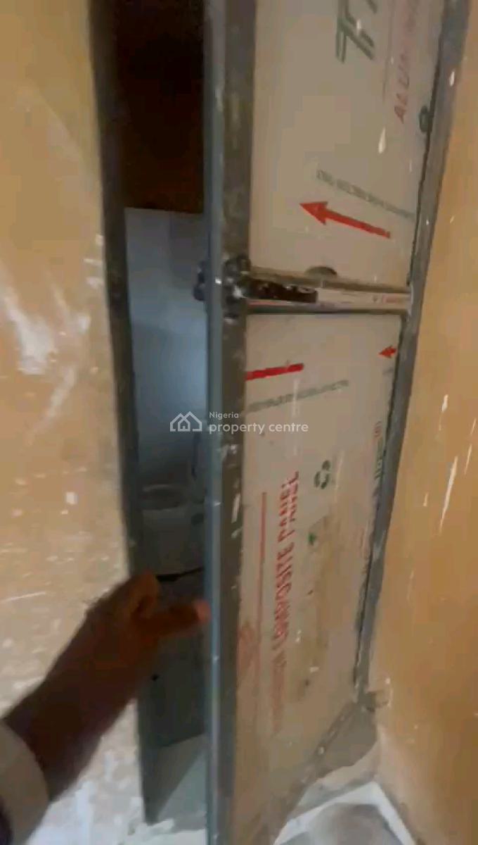 Super Spacious Roomsef, Shomolu, Lagos, Self Contain (single Rooms) for Rent