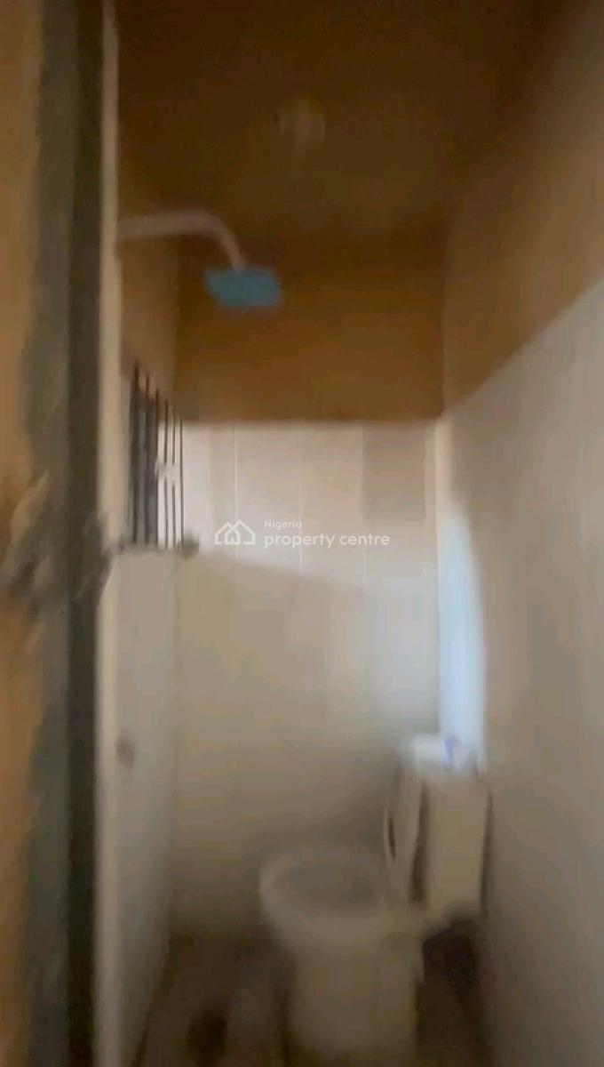 Super Spacious Roomsef, Shomolu, Lagos, Self Contain (single Rooms) for Rent