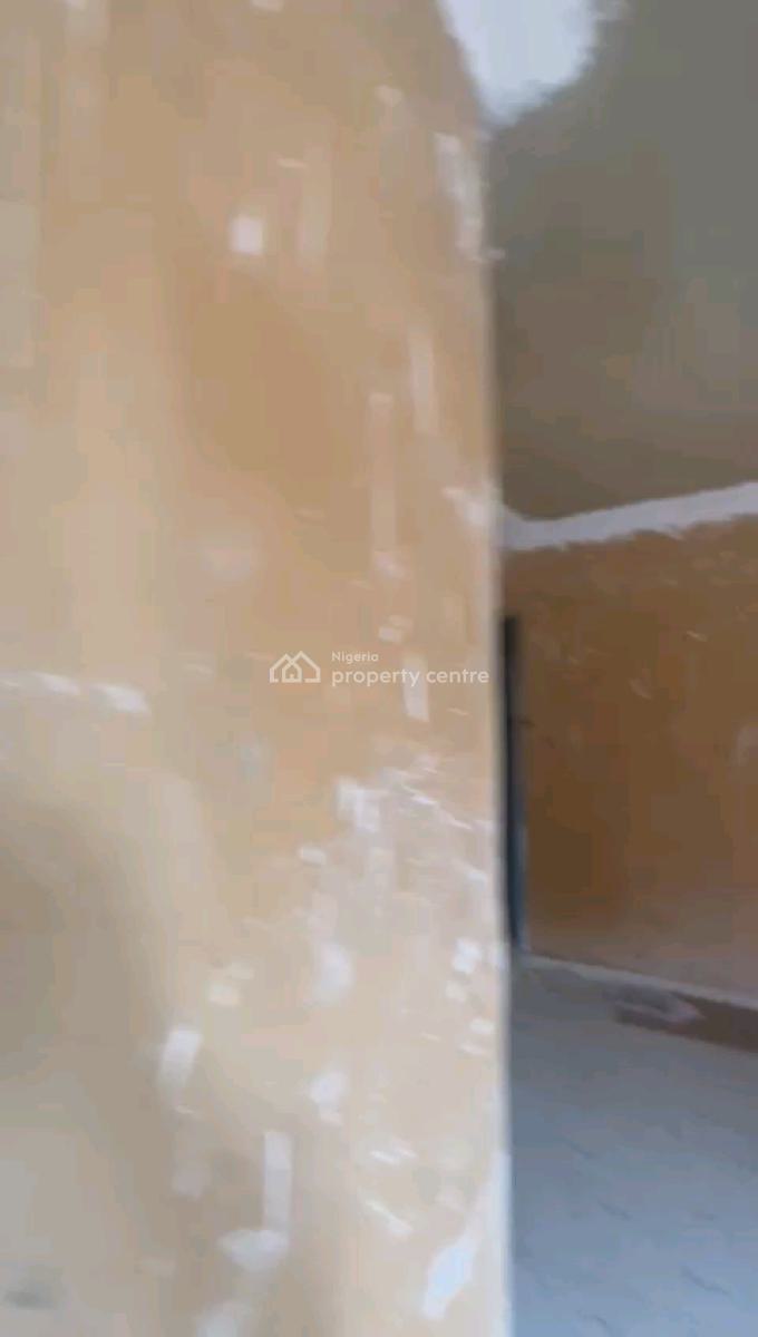 Super Spacious Room Self Contain, Shomolu, Lagos, Self Contain (single Rooms) for Rent