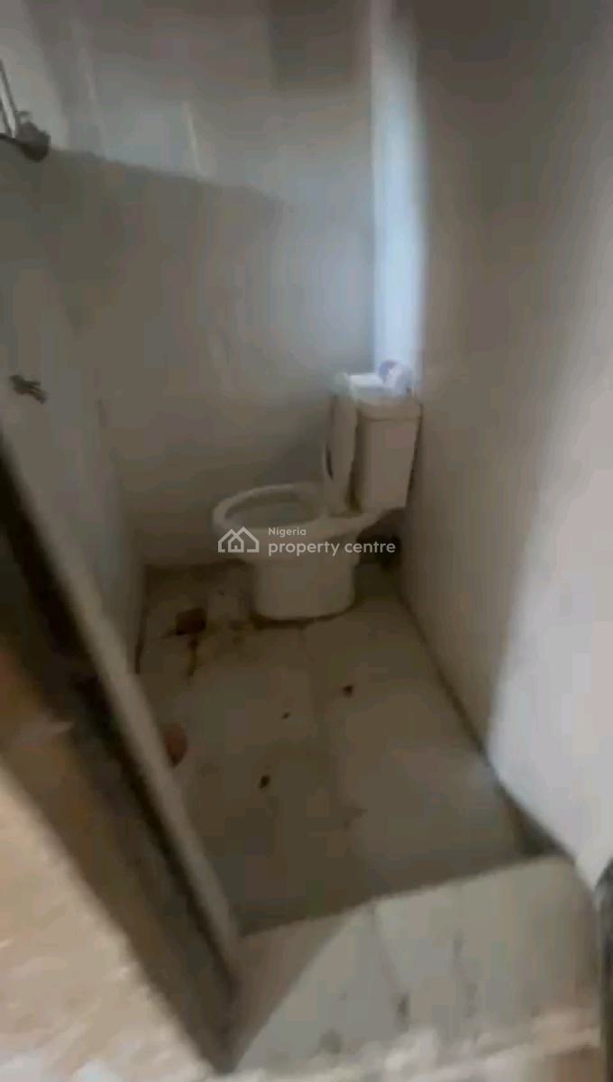 Super Spacious Room Self Contain, Shomolu, Lagos, Self Contain (single Rooms) for Rent