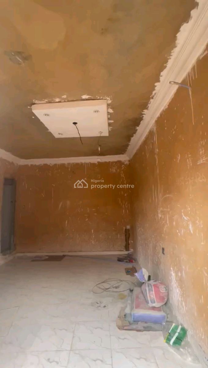 Super Spacious Room Self Contain, Shomolu, Lagos, Self Contain (single Rooms) for Rent