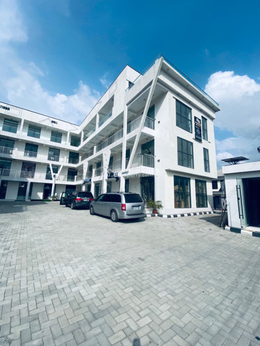 Office Space /mall 28 Sqm Meter, Mobile Road Ilaje Ajah, Ilaje, Ajah, Lagos, Plaza / Complex / Mall for Rent