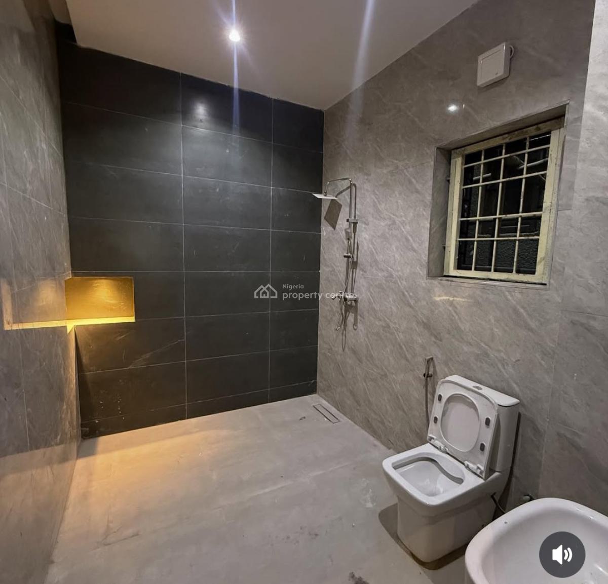 5 Bedrooms Terrace Duplex with Bq, Bu Area 11, Garki, Abuja, Terraced Duplex for Sale