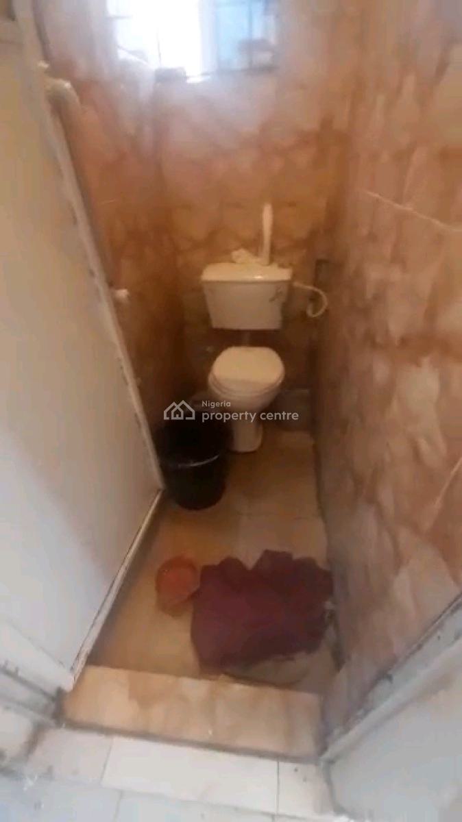 Standard Mini Flat, Abiodun Street, Shomolu, Lagos, Mini Flat (room and Parlour) for Rent