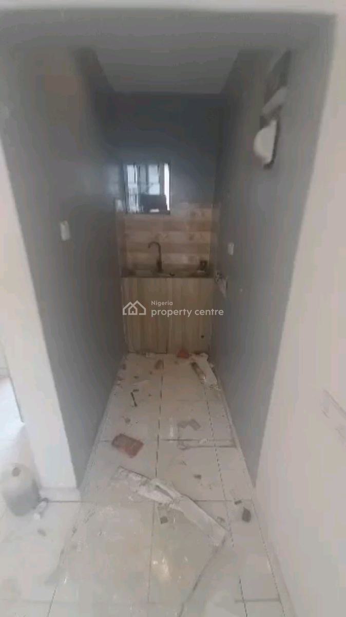 Standard Mini Flat, Abiodun Street, Shomolu, Lagos, Mini Flat (room and Parlour) for Rent