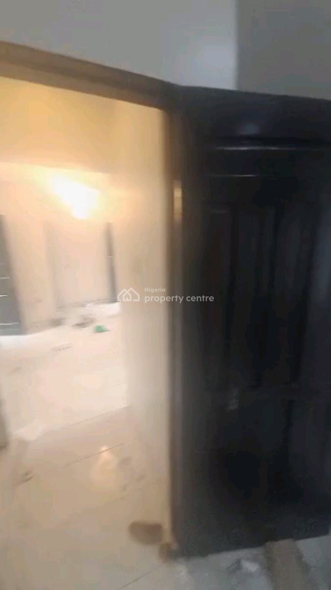 Standard Mini Flat, Abiodun Street, Shomolu, Lagos, Mini Flat (room and Parlour) for Rent