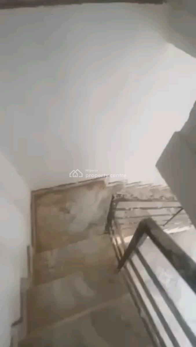 Two (2) Bedrooms Duplex, Off Market Street, Shomolu, Lagos, Detached Duplex for Rent