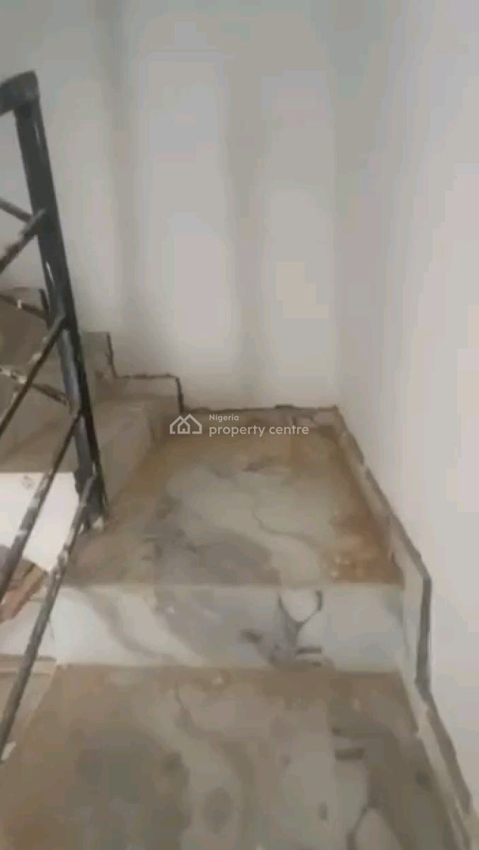 Two (2) Bedrooms Duplex, Off Market Street, Shomolu, Lagos, Detached Duplex for Rent