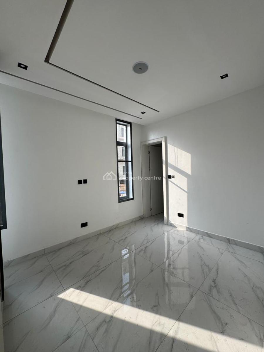 Luxurious Unfurnished 2 Bedroom Apartment, Ikate, Lekki, Lagos, Flat / Apartment for Sale