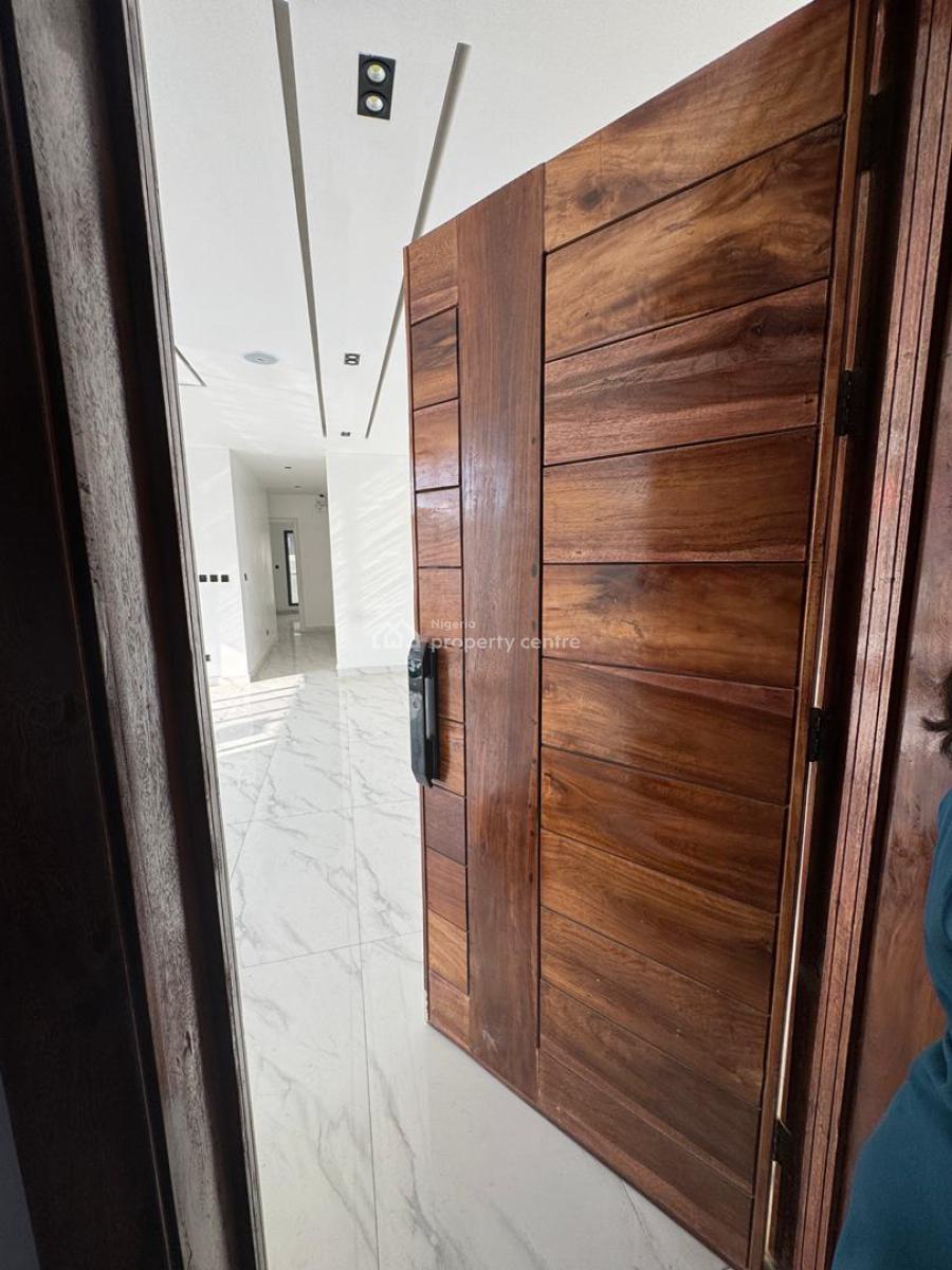 Luxurious Unfurnished 2 Bedroom Apartment, Ikate, Lekki, Lagos, Flat / Apartment for Sale