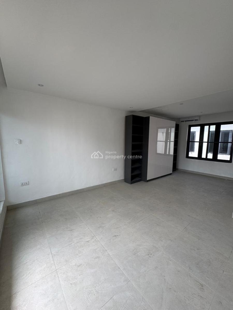 3-bedroom Apartment, Off Freedom Way, Lekki Phase 1, Lekki, Lagos, Flat / Apartment for Sale