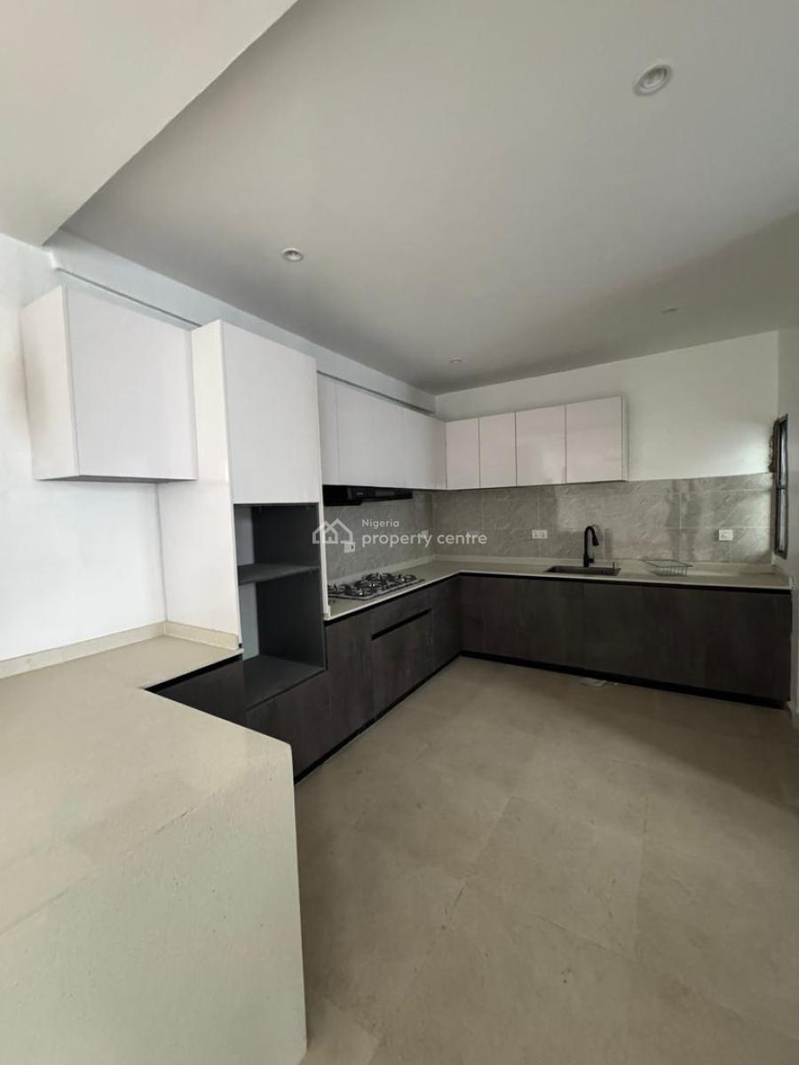 3-bedroom Apartment, Off Freedom Way, Lekki Phase 1, Lekki, Lagos, Flat / Apartment for Sale