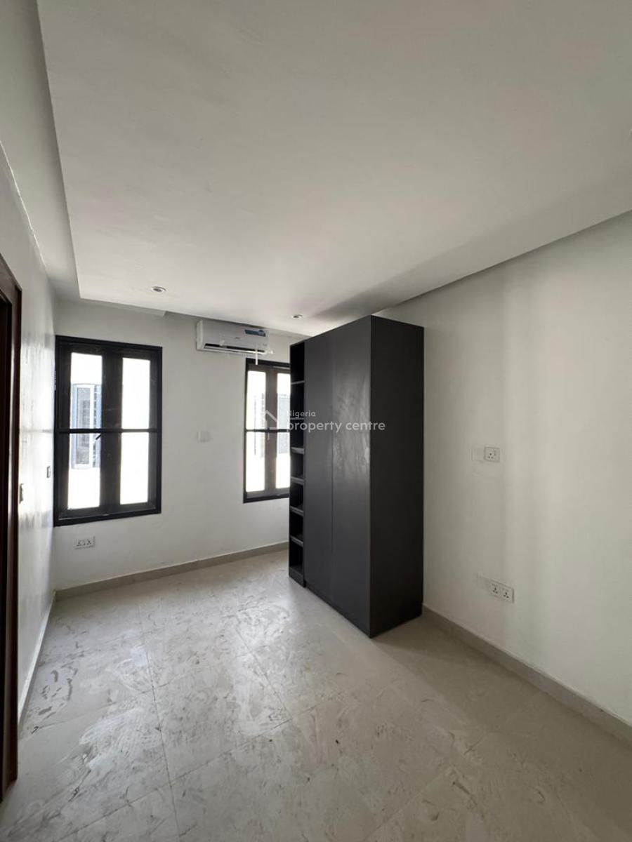 3-bedroom Apartment, Off Freedom Way, Lekki Phase 1, Lekki, Lagos, Flat / Apartment for Sale
