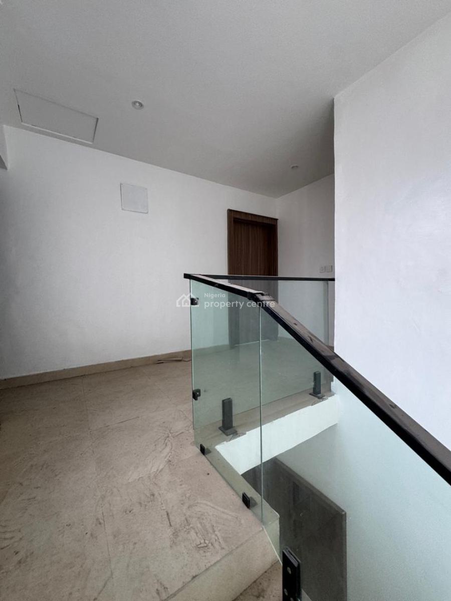 3-bedroom Apartment, Off Freedom Way, Lekki Phase 1, Lekki, Lagos, Flat / Apartment for Sale