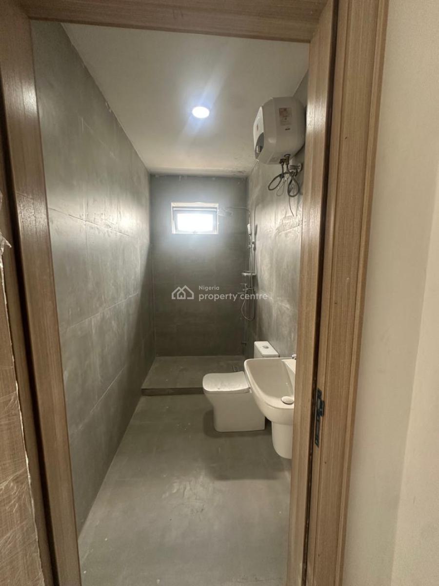 Luxury 3 Bedroom with Bq, Lekki Phase 1, Lekki, Lagos, Flat / Apartment for Rent
