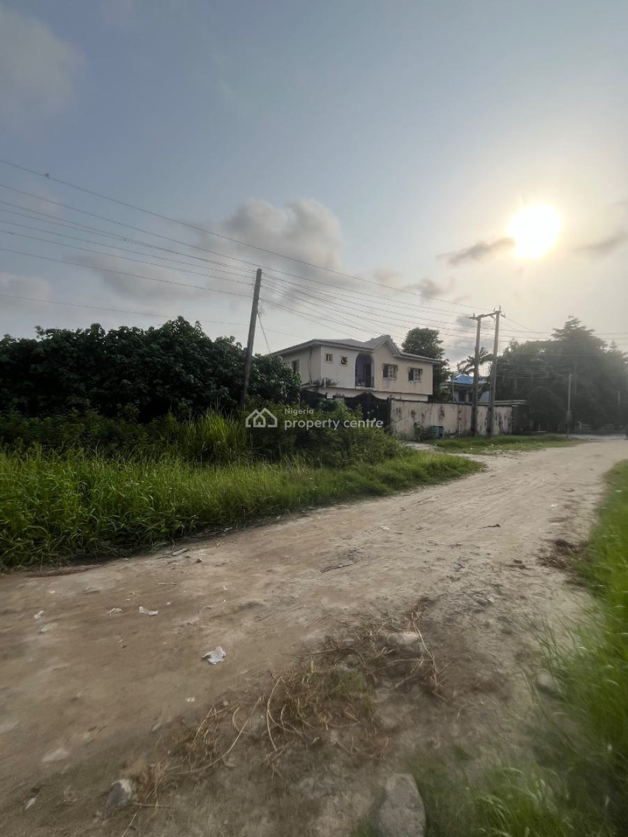 Dry Land in a Secure Environment, Mobil Road, Ilaje, Ajah, Lagos, Mixed-use Land for Sale