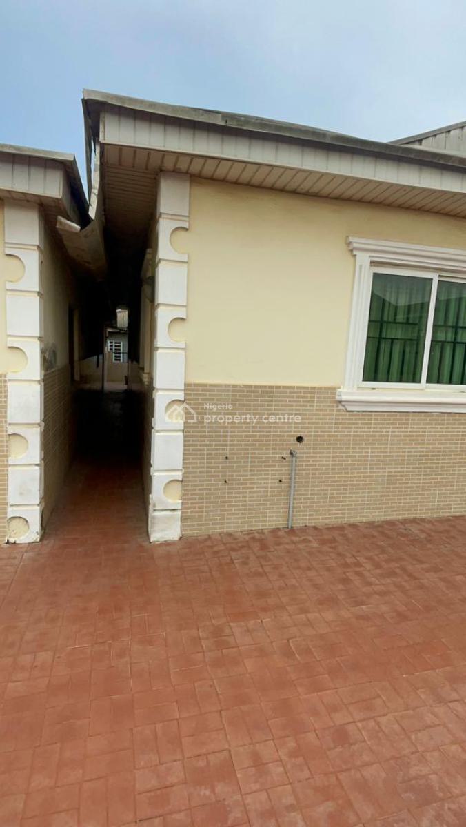 4bedroom Flat with 2nos of Mini Flats, Diamond Estate, Isheri, Lagos, Block of Flats for Sale