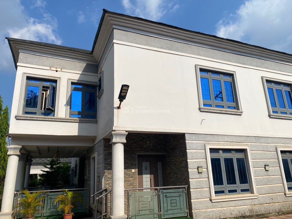 Distress 6bedroom Detached Duplex Gwarinpa Main, Gwarinpa Main, Gwarinpa, Abuja, Detached Duplex for Sale