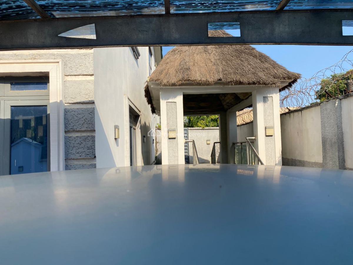 Distress 6bedroom Detached Duplex Gwarinpa Main, Gwarinpa Main, Gwarinpa, Abuja, Detached Duplex for Sale