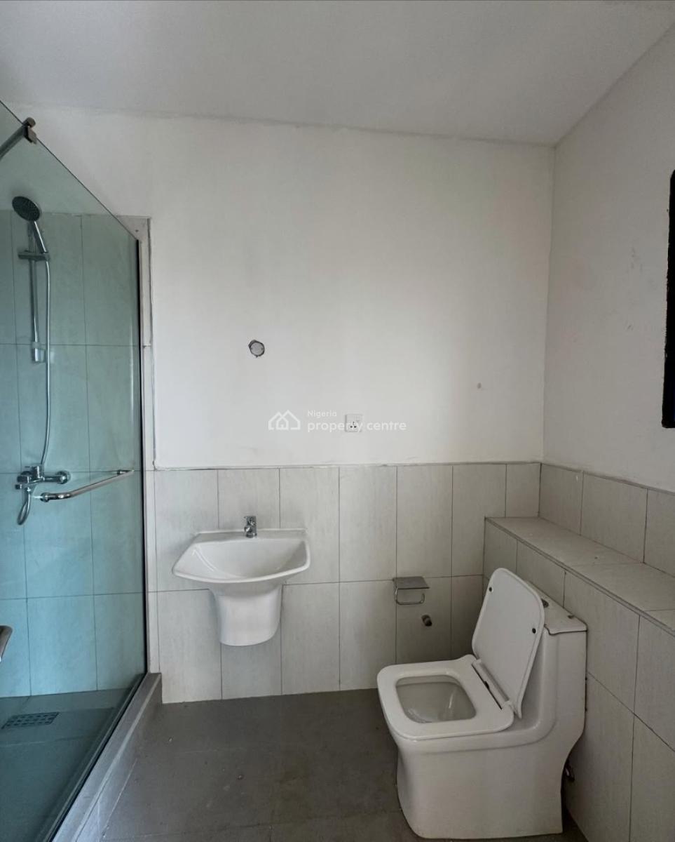Stunning 3 Bedroom Apartment, Lekki Phase 1, Lekki, Lagos, Block of Flats for Sale