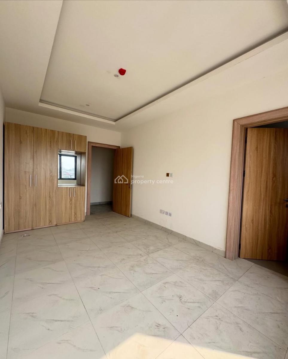 Stunning 3 Bedroom Apartment, Lekki Phase 1, Lekki, Lagos, Block of Flats for Sale