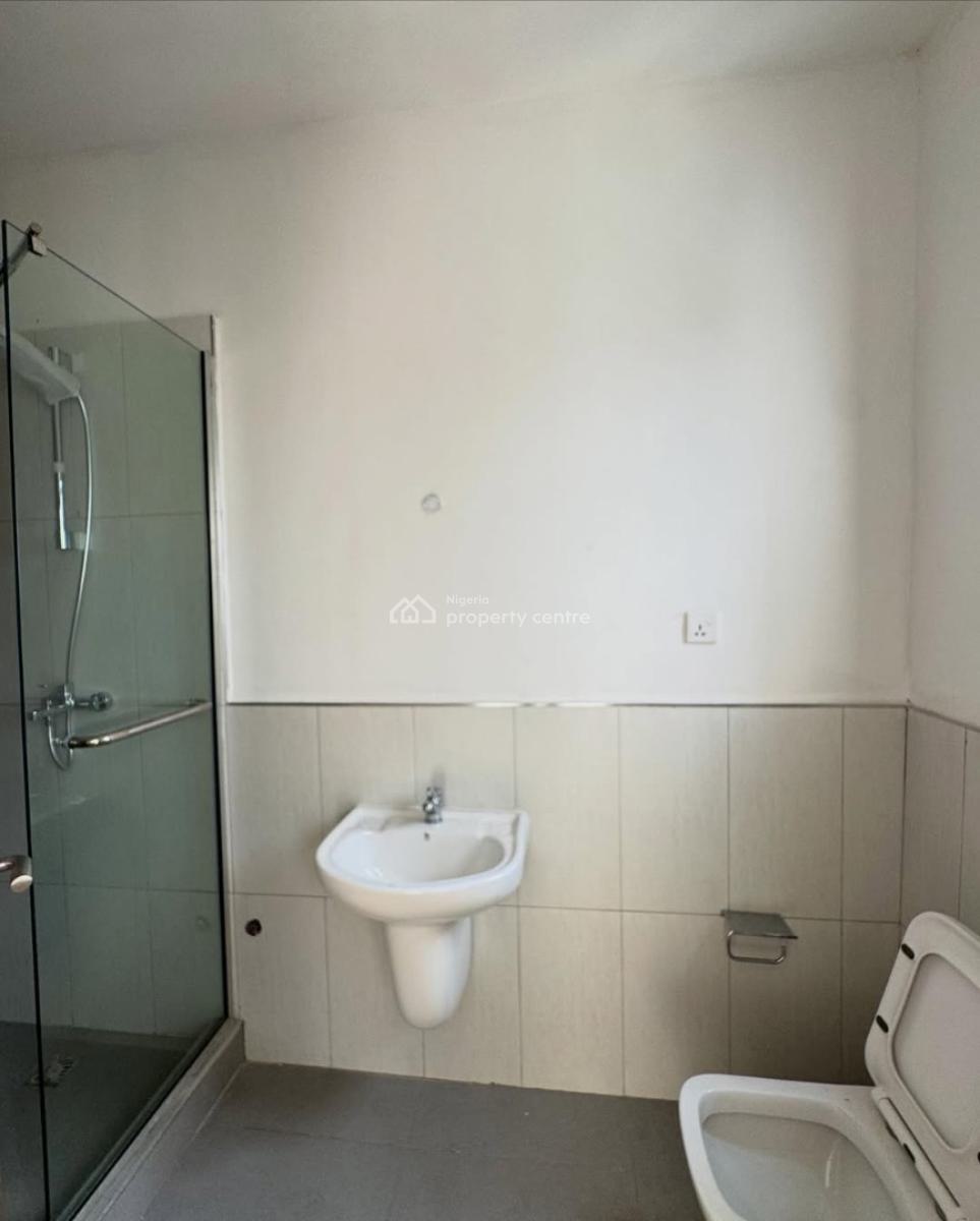 Stunning 3 Bedroom Apartment, Lekki Phase 1, Lekki, Lagos, Block of Flats for Sale