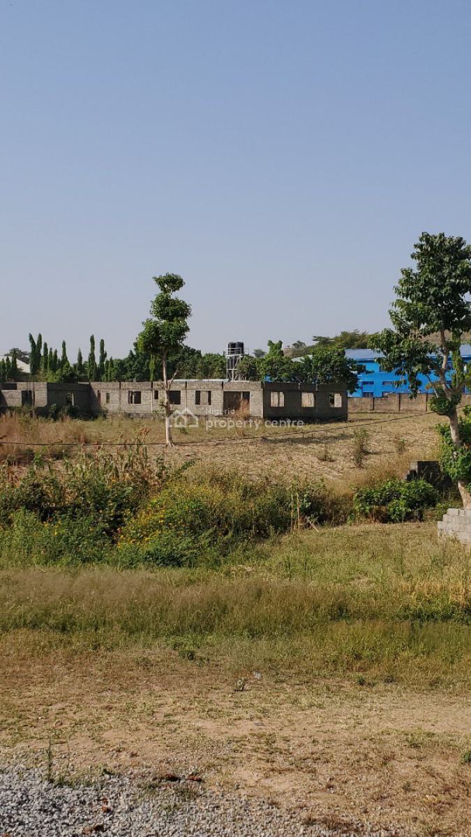 1300 Sqm Land in Jikwoyi Abuja, Jikwoyi, Abuja, Mixed-use Land for Sale