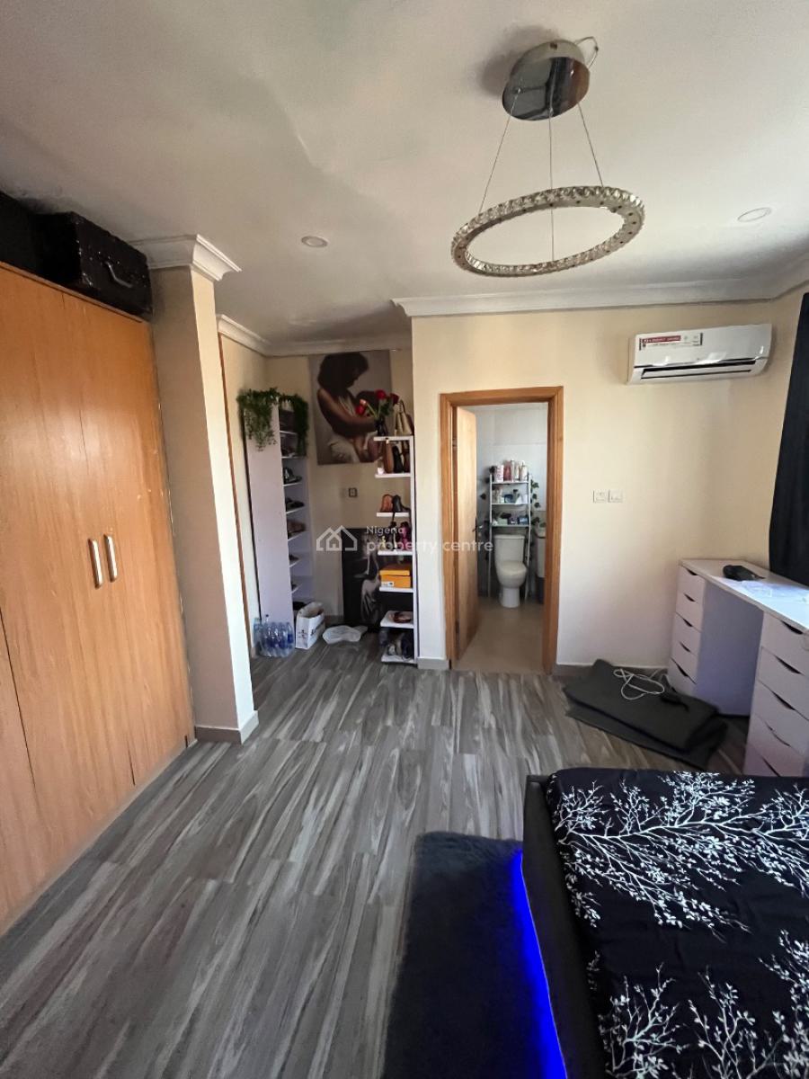 Clean Self Contain, Elegushi, Lekki Phase 1, Lekki, Lagos, Self Contain (single Rooms) for Rent