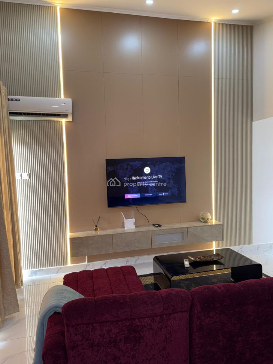 Well Furnished One Bedroom Penthouse, Lekki, Lekki Phase 1, Lekki, Lagos, Mini Flat (room and Parlour) Short Let