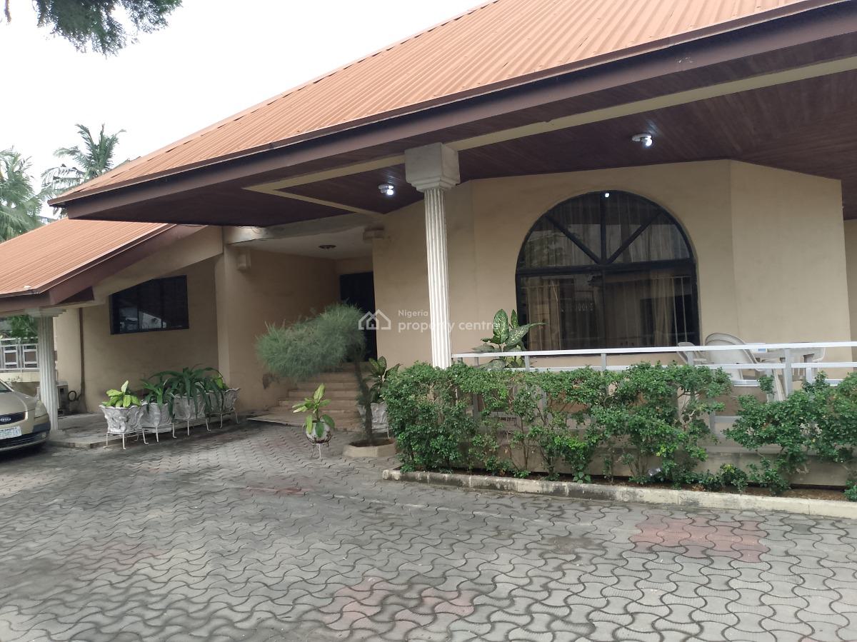 Self Compound 5 Bedroom All Ensuite Bungalow, Thomas Estate, Ajah, Lagos, Detached Bungalow for Rent