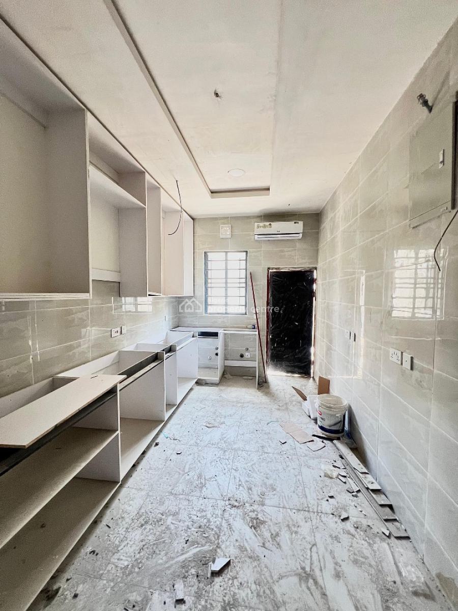 4 Bedroom Terrace +bq, Oniru, Victoria Island (vi), Lagos, Flat / Apartment for Sale