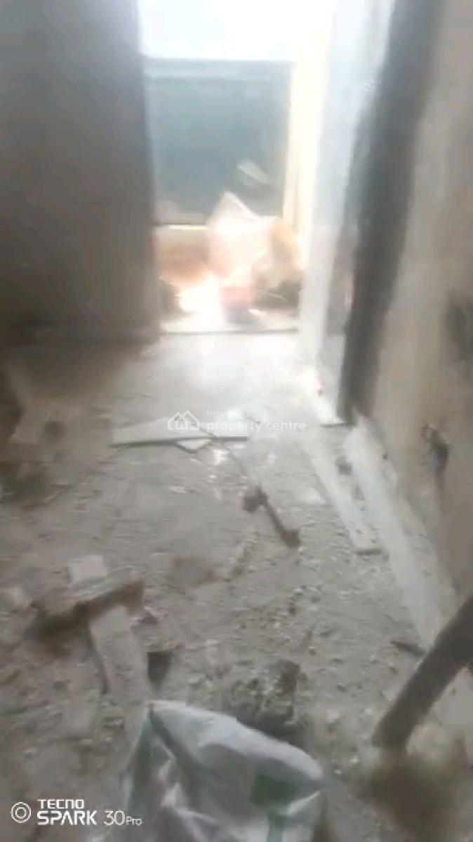 Newly Built Minifltat, Adekunle, Yaba, Lagos, Mini Flat (room and Parlour) for Rent