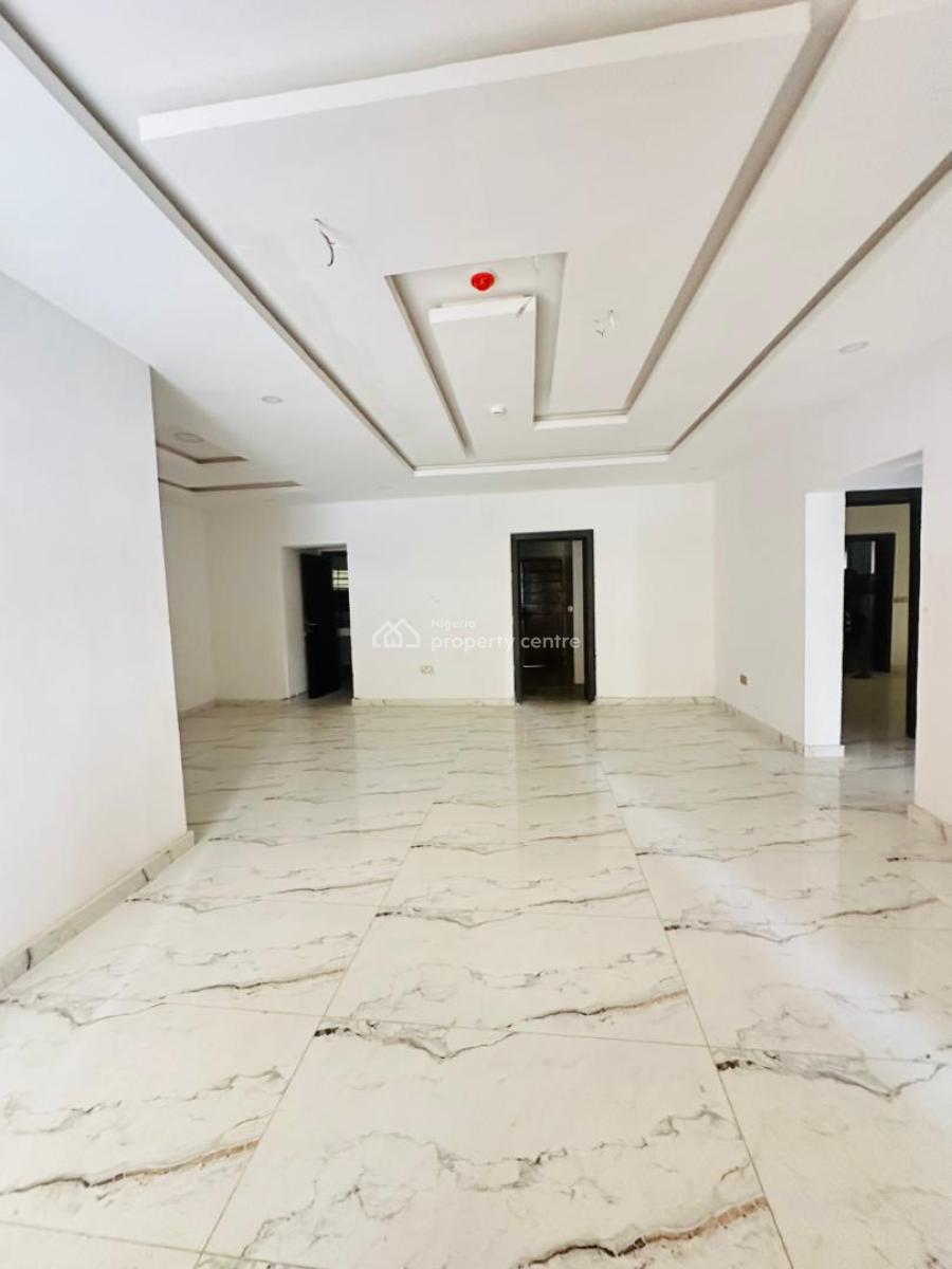 2 Bedroom Apartment with Bq, Lekki Phase 1, Lekki, Lagos, Flat / Apartment for Rent