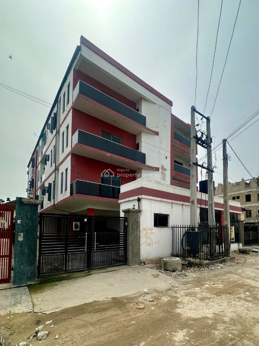 Well Serviced 2 Bedroom Apartment, Ologolo, Ologolo, Lekki, Lagos, Flat / Apartment for Rent